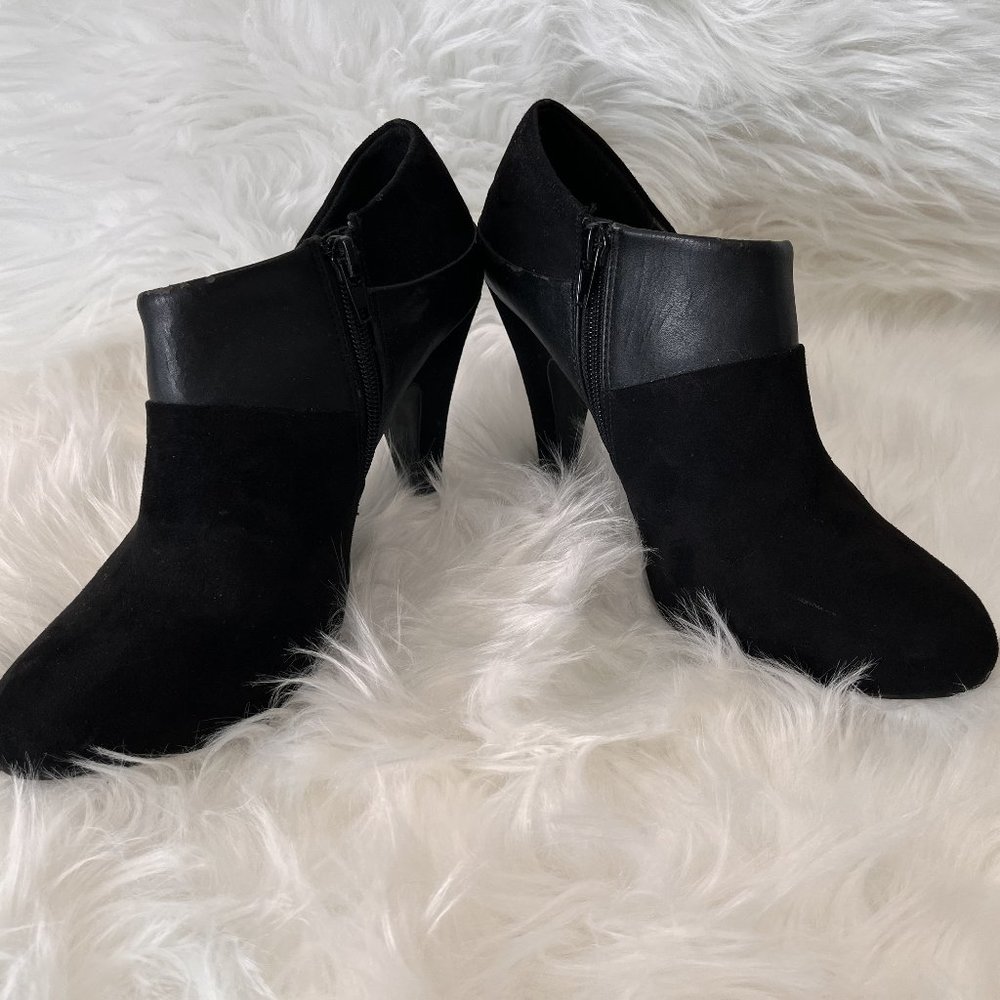 Fergalicious High Heel Black Booty